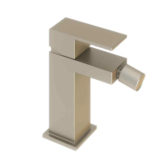 Phan Vetical Bidet Tap