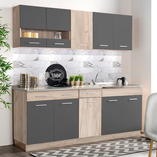 Pondview Kitchen Pantry