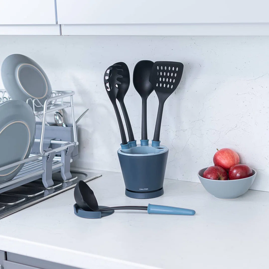 Assorted Kitchen Utensil Set