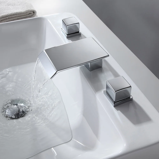 Groff Waterfall Tap