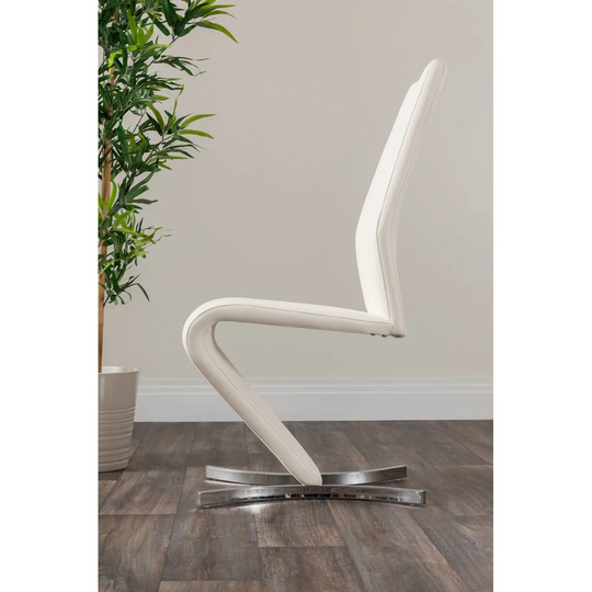 Novara Black Leg Round Glass Dining Table & 4 White Willow Chairs