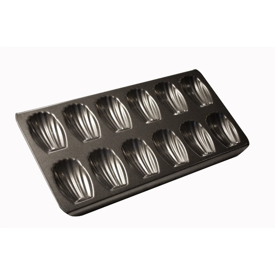 Simra 12 Non-Stick Seashelm Bun Sheet