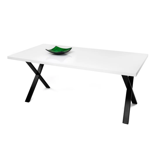 Gabia Dining Table