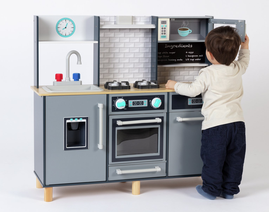 Chad Valley Pro Wooden Kitchen