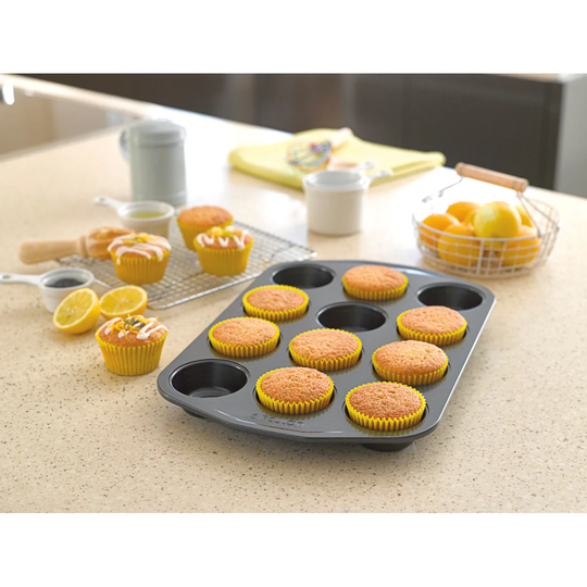 12 Cup Non-Stick Muffin Tin