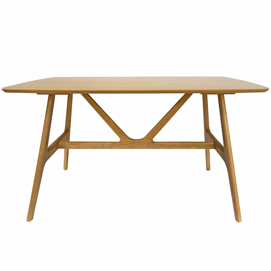 135 Cm Dining Table