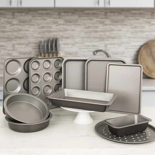Belfry Kitchen Raycliff 10 Piece Non-Stick Steel Bakeware Set