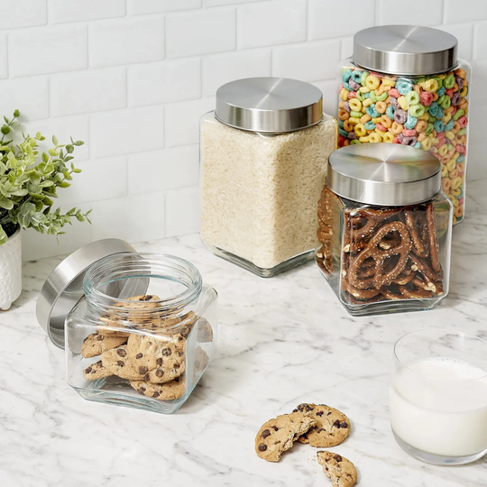 4 Container Food Storage Set
