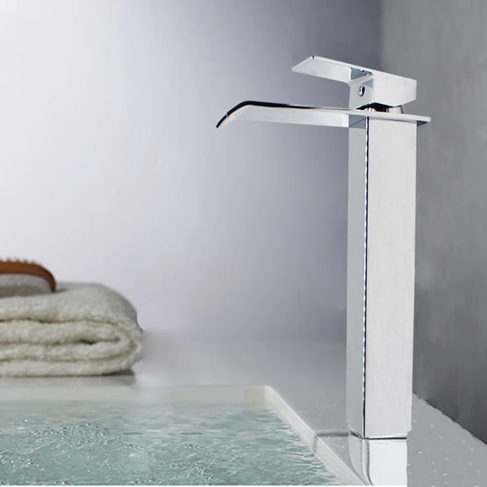 Toppenish Waterfall Tap