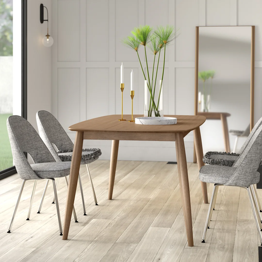 Dannaka 89.15 Cm Rubberwood Solid Wood Dining Table