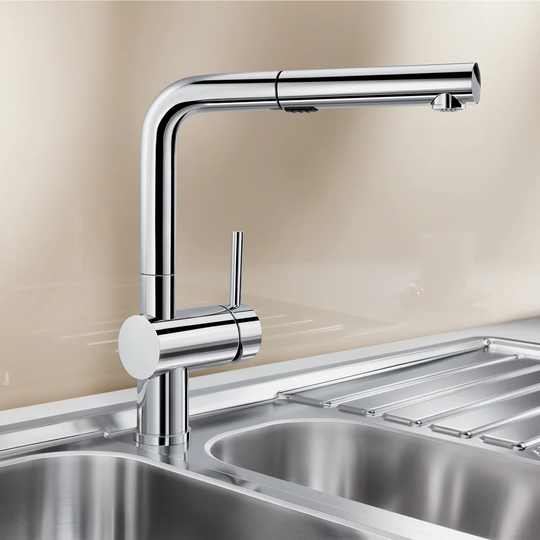Linus Pull Out Single Lever Monobloc Tap