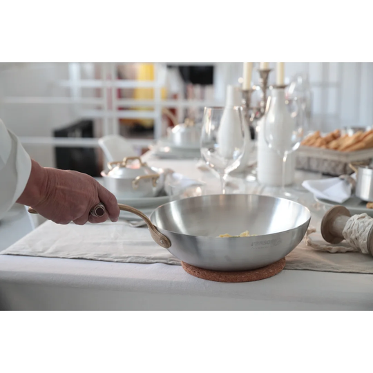 Academy Class 28cm Aluminium Wok