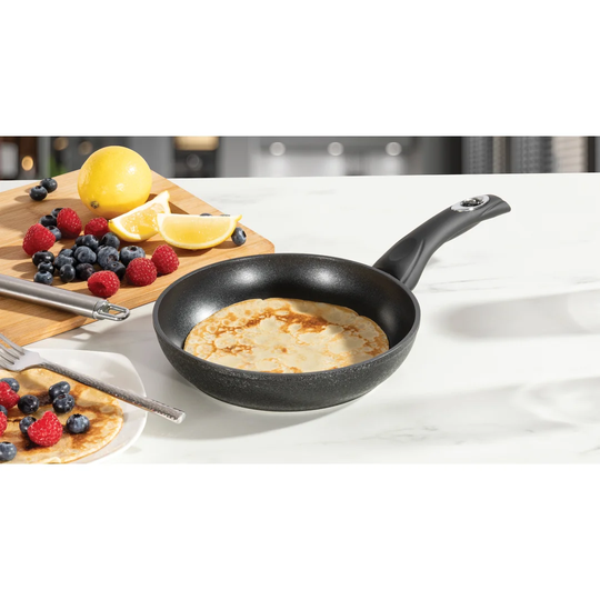 Glace Noir Non-Stick Frying Pan