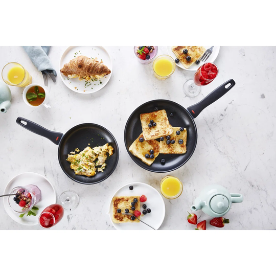 OXO Softworks Aluminium Non-Stick 20cm Frying Pan