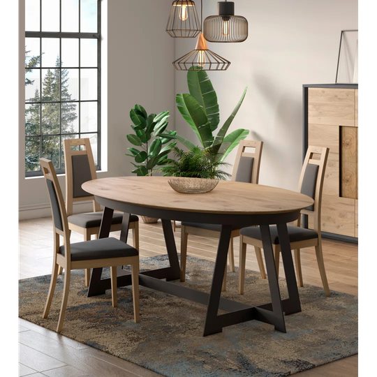 Sellersburg Butterfly Leaf Trestle Dining Table