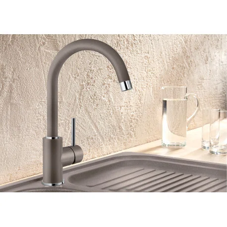 Garrett Pull Out Single Lever Monobloc Tap with Handle