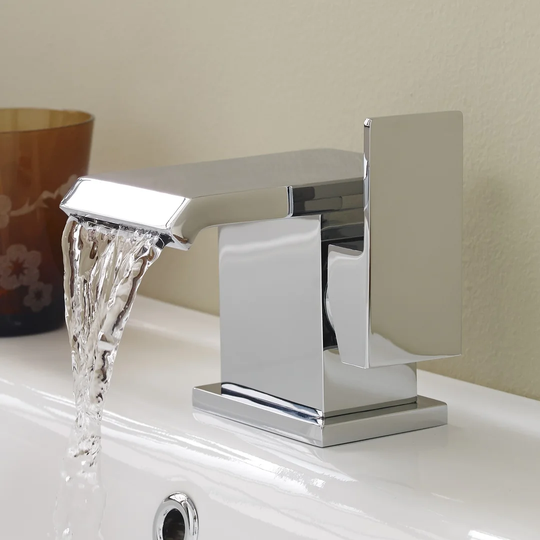 Minimalist Waterfall Tap