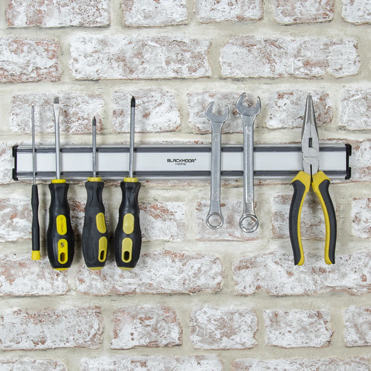Blackmoor Magnetic Knife Holder