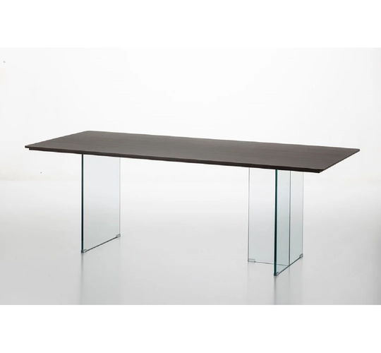 Makawee Dining Table