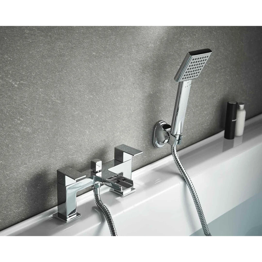 Suniga Deck Mounted Waterfall Mixer