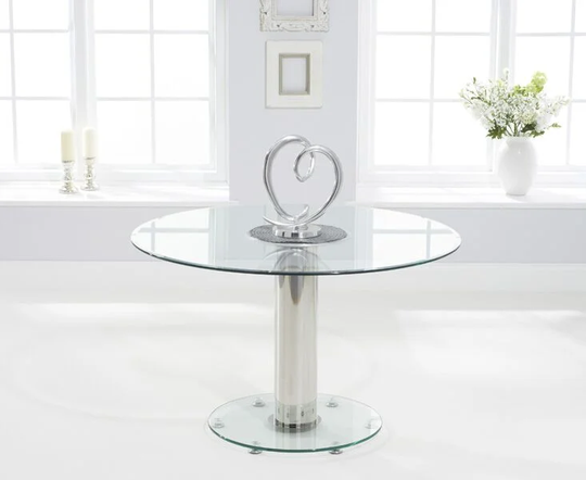 Stern Dining Table