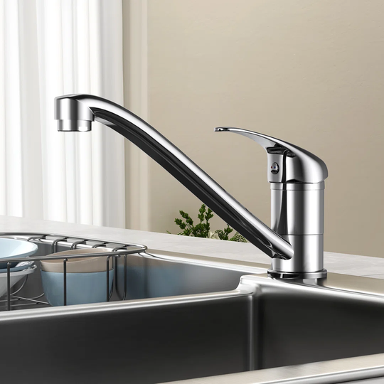 EMKE kitchen tap with 360 ° swivel lever