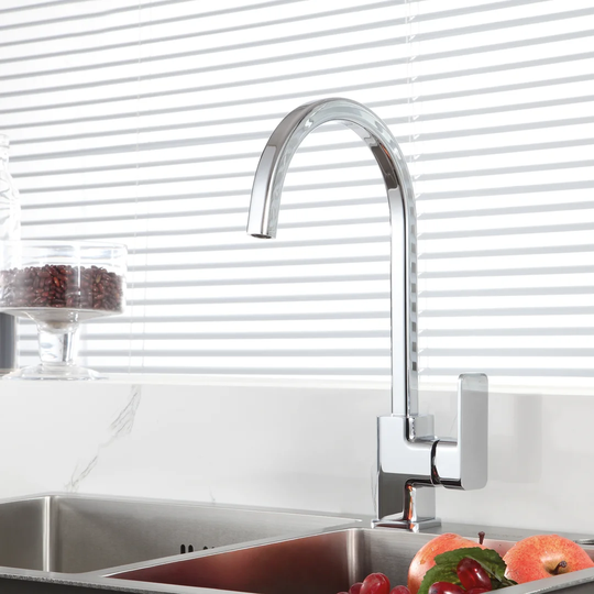 Streeter Single Lever Monobloc Tap
