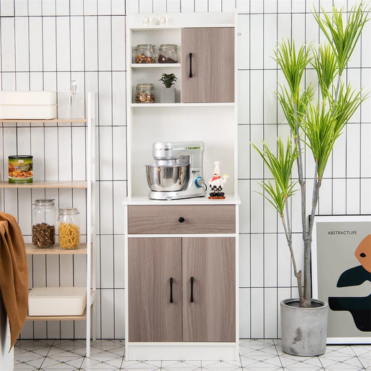 Knipper Kitchen Pantry