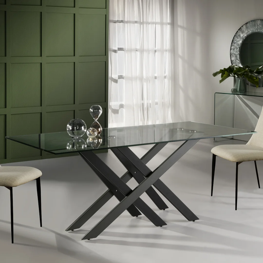 Bonar Dining Table