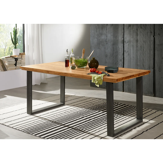 Neith Dining Table