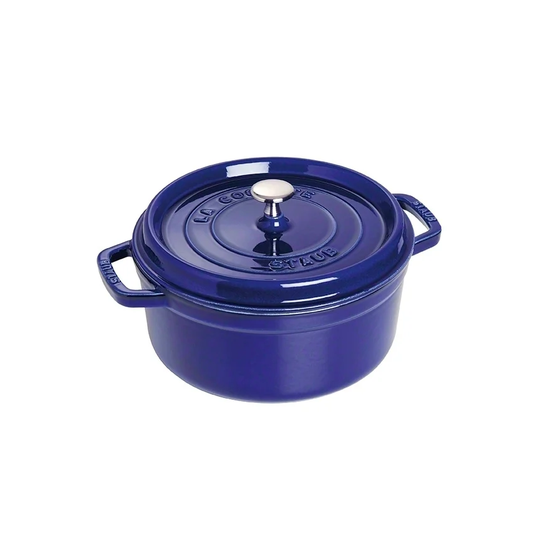 STAUB Staub round casserole dish. Three layers of enamel 3.8 l dark blue