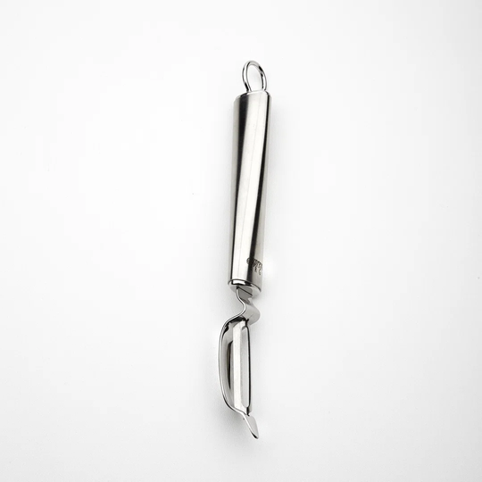 Ergonomic Swivel Peeler
