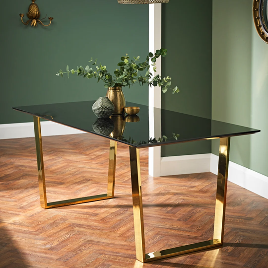 Severus Dining Table