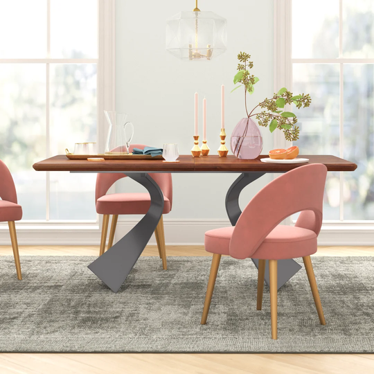 Farmersburg Extendable Dining Table