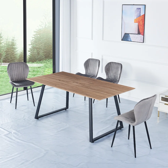 Gunyidi Extendable Dining Table