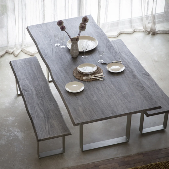 Gwinn Dining Table