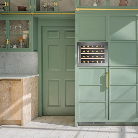 21 Bottle Dual Zone Built-In Wine Refrigerator