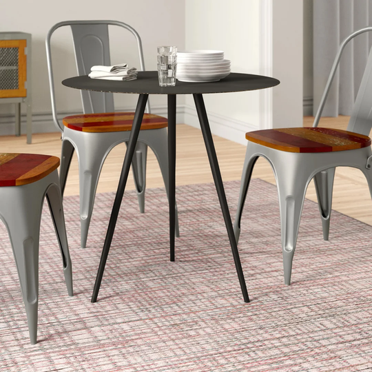 Paulis Dining Table