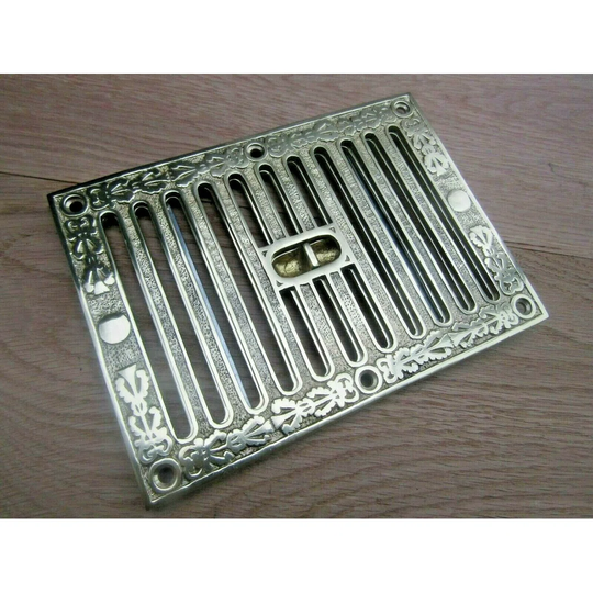 Buntingford Metal Floor/Wall Grille
