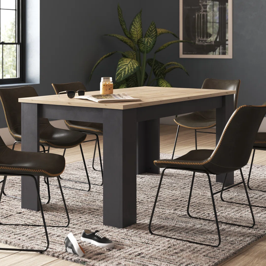 Lilliana 158 Cm Dining Table
