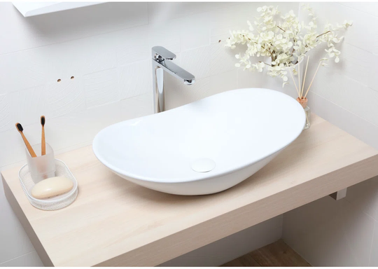 Ling Ceramic Oval Countertop Basin Bathroom Sink with Overflow