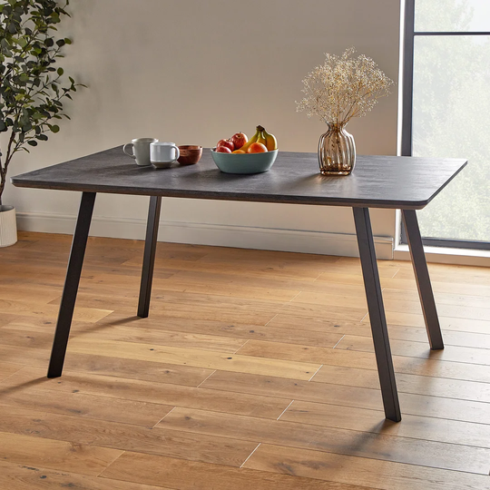 150 Cm Dining Table