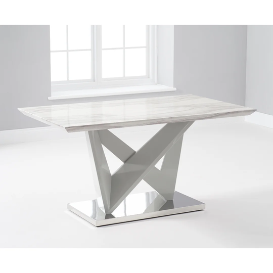 Bretagne Dining Table